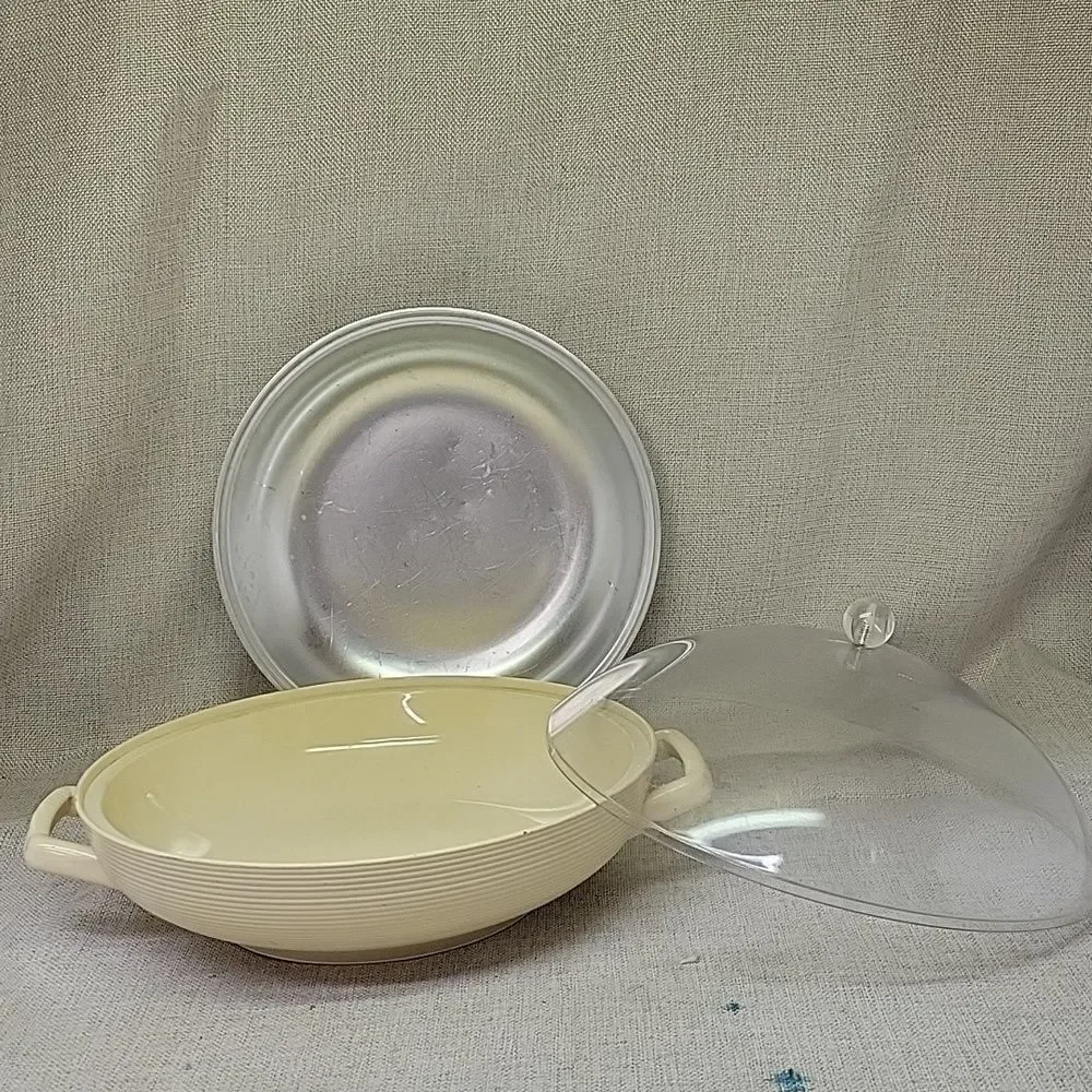 Thermo Temp Raffiaware Covered Hostess Serving Bowl‎ With Aluminum Liner Vintage